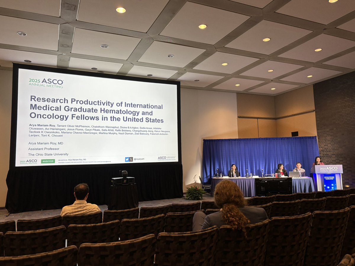 rafikelbebmd's tweet photo. Exciting work presented by @royaryam at #ASCO25 on the research productivity of IMG Hem-Onc fellows in the U.S. 📊 Insightful data that highlights contributions and challenges in academic oncology! 💼🌎 #MedTwitter #IMG #HemeOnc #IMGCoP @IMG_Oncologists @HemOncFellows https://t.co/AMMyoLArg9