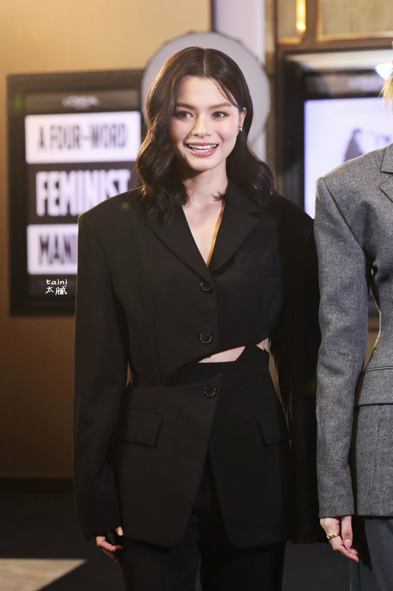 太腻_ (@_taini_) on Twitter photo 🤔🤔🤔
<a href="/AngelssBecky/">Becky Armstrong</a>
BECKY IS WORTH IT
#LOrealParisTH #WorthIt #LOrealParisTHxBecky #LightsonWomen
#beckysangels #BeckyArmstrong 🤔🤔🤔
<a href="/AngelssBecky/">Becky Armstrong</a>
BECKY IS WORTH IT
#LOrealParisTH #WorthIt #LOrealParisTHxBecky #LightsonWomen
#beckysangels #BeckyArmstrong