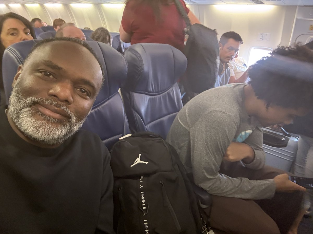 Ray Young (@rayfordyoung) on Twitter photo Blessed to be going through this again with my younger son. Sometimes it doesn’t feel real. But he’s ready to compete with the best in the country. <a href="/NikeEYB/">EliteYouthBasketball</a> <a href="/Legyndseybl/">Legynds Basketball Club</a> #HoustonTexas Blessed to be going through this again with my younger son. Sometimes it doesn’t feel real. But he’s ready to compete with the best in the country. <a href="/NikeEYB/">EliteYouthBasketball</a> <a href="/Legyndseybl/">Legynds Basketball Club</a> #HoustonTexas