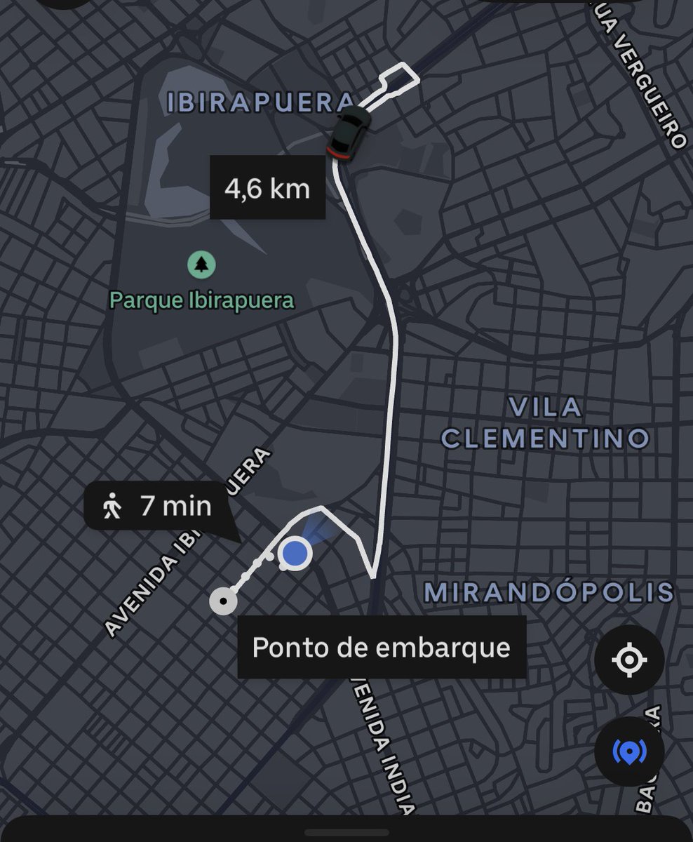 O Reginaldo passou por mim e continuou seguindo pra longe sem cancelar a corrida. Mas reginaldo deu azar pq eu sou uma desocupada e sempre to pronta pra ganhar essa competição de quem cancela primeiro