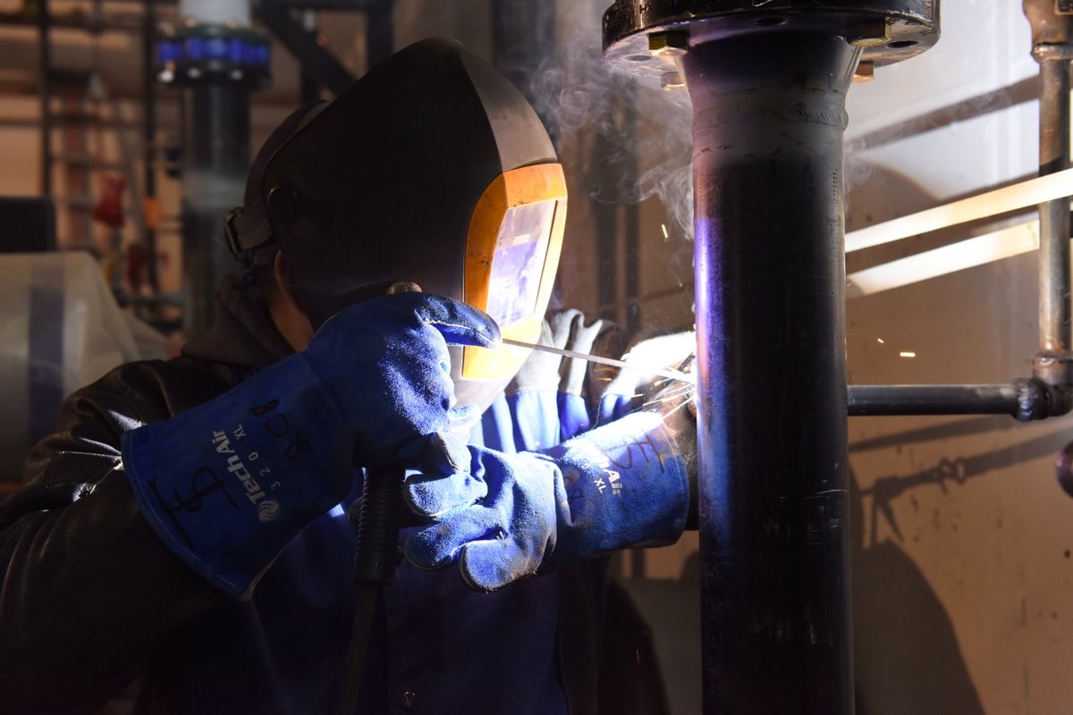 DPipefitters208's tweet photo. Local 208 members are the backbone of Colorado’s infrastructure. Trained, tested, and union strong—we take pride in our skill and every project. #UALocal208 #UnionStrong #SkilledTrades #WeBuildCO https://t.co/SuoIYJ2okm