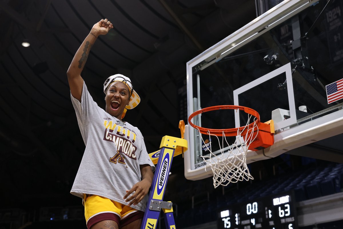 wbitwbb's tweet image. How has it already been two months?

#ElevateTheGame x @GopherWBB