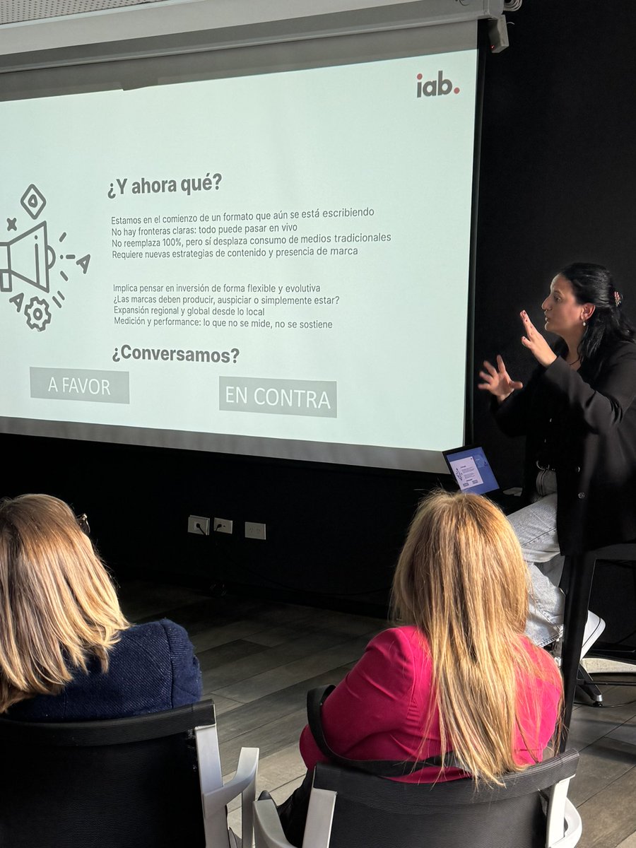 Hablando sobre #Streaming en #MisionIAB

Georgina Geirola (Paramount) &amp; Leandro Camino (<a href="/telefe/">telefe</a>)

<a href="/iaburuguay/">IAB Uruguay</a> 
<a href="/IABChile/">IAB Chile</a>