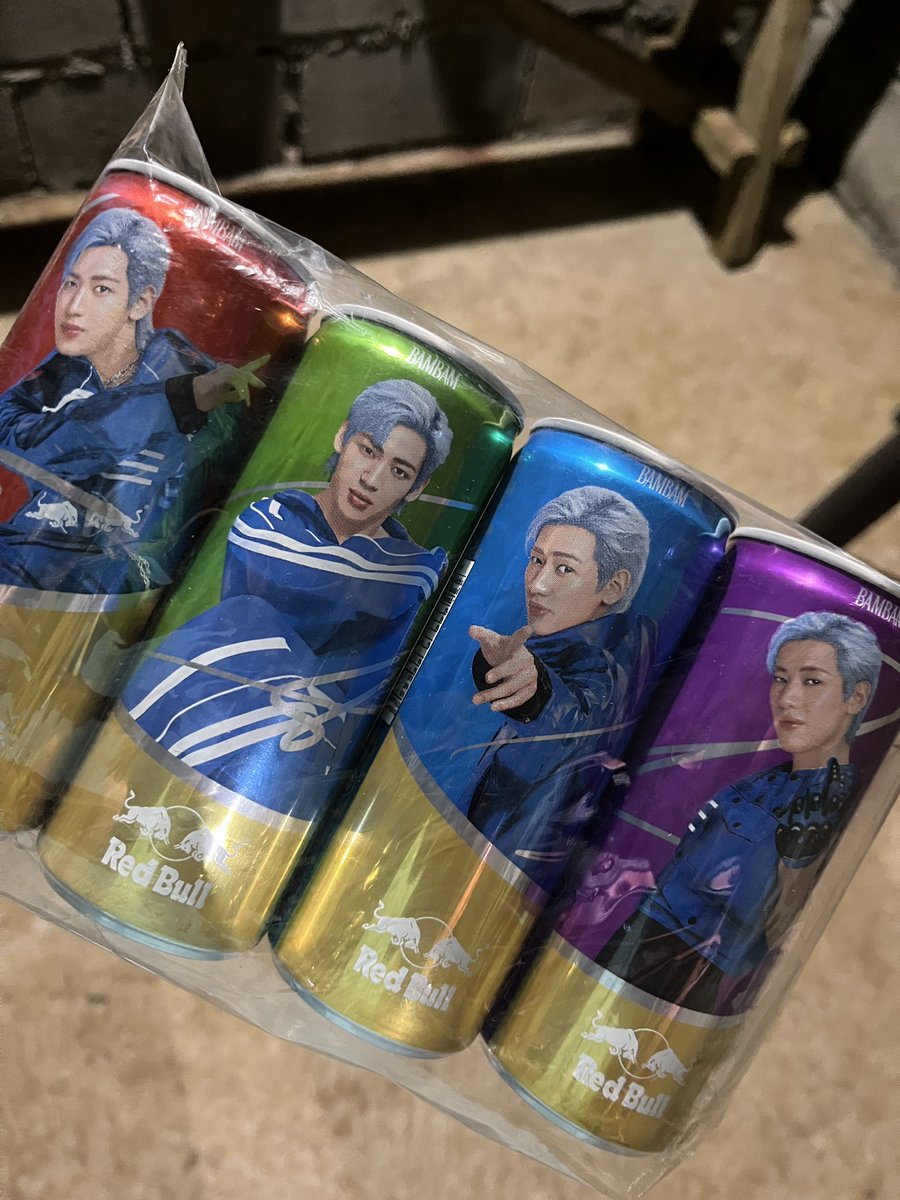 came home from Thailand with this merch 😅 
🇵🇭🇹🇭

#bambam #redbull <a href="/BamBam1A/">BamBam</a>
