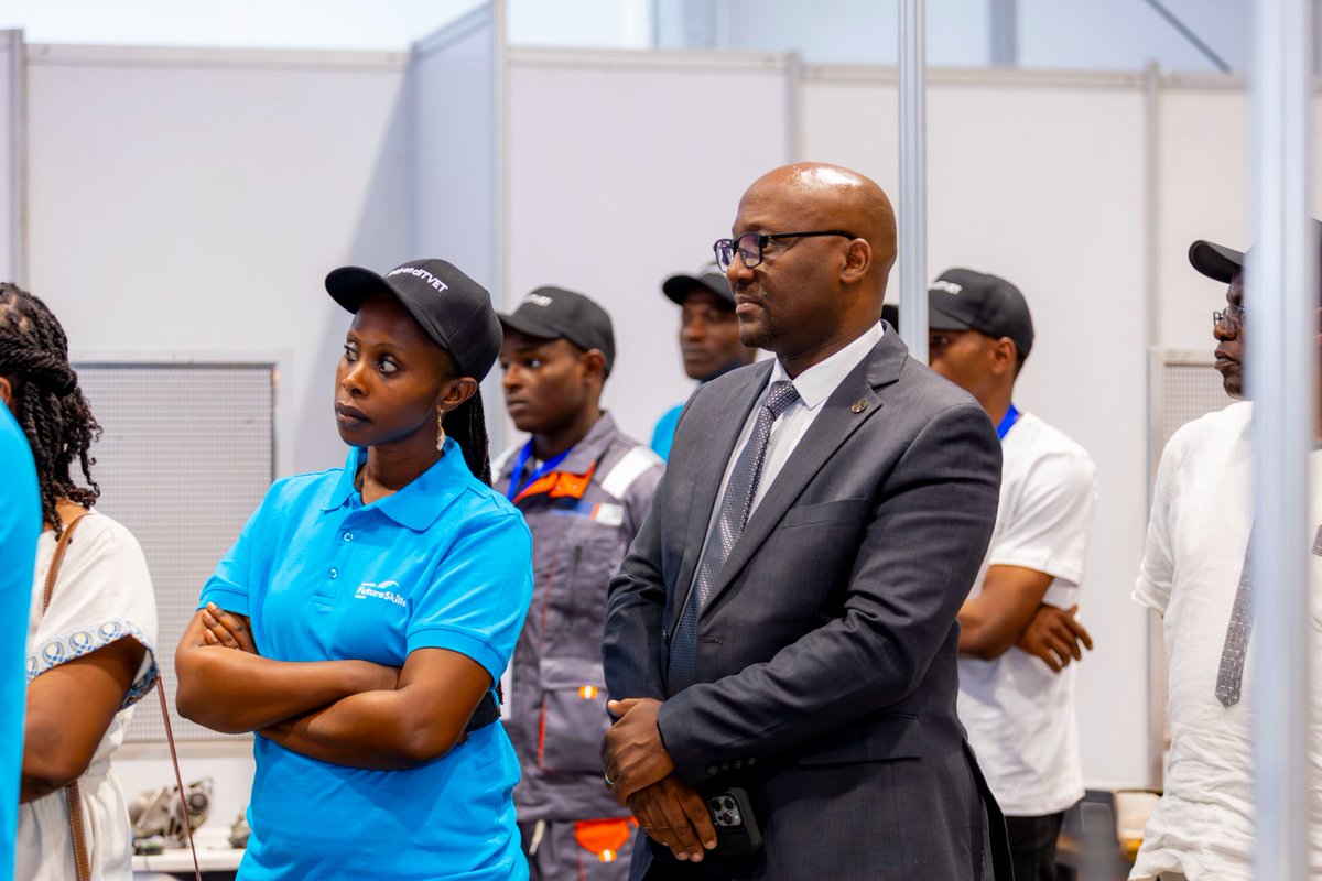 Rwanda TVET Board (@rtb_rwanda) on Twitter photo Today, we officially launched the #TVETExpo2025 and #SkillsCompetition, a national platform to showcase innovation, strengthen partnerships, and promote demand-driven skills development.
The event was officiated by Hon. <a href="/CNkulikiyinka/">C. Nkulikiyinka</a>, Minister of Public Service and Labour, and Today, we officially launched the #TVETExpo2025 and #SkillsCompetition, a national platform to showcase innovation, strengthen partnerships, and promote demand-driven skills development.
The event was officiated by Hon. <a href="/CNkulikiyinka/">C. Nkulikiyinka</a>, Minister of Public Service and Labour, and