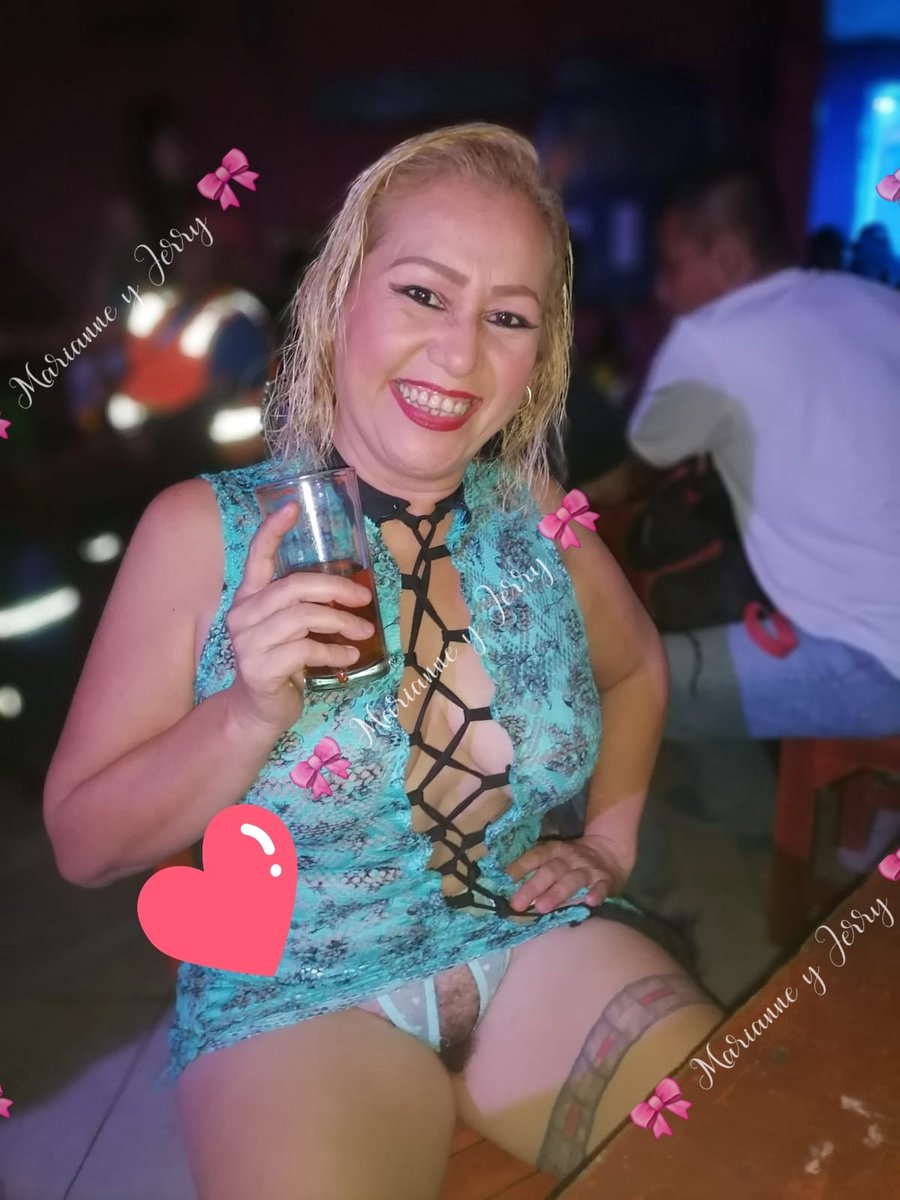 Marpely's tweet photo. Y Don Luis se vino, digo sí vino (bueno las 2 cosas 🤭) Buenos días ♥️s! Y por aquí con unas fotitos que me tomó este viernes como la cenicienta antes de las 12:00 en el Hawaii para después irse a desquitar conmigo, seguir 🍻 y hasta con ese bailecito cachondo y sexy, como ven? https://t.co/Bn75iQUD6y
