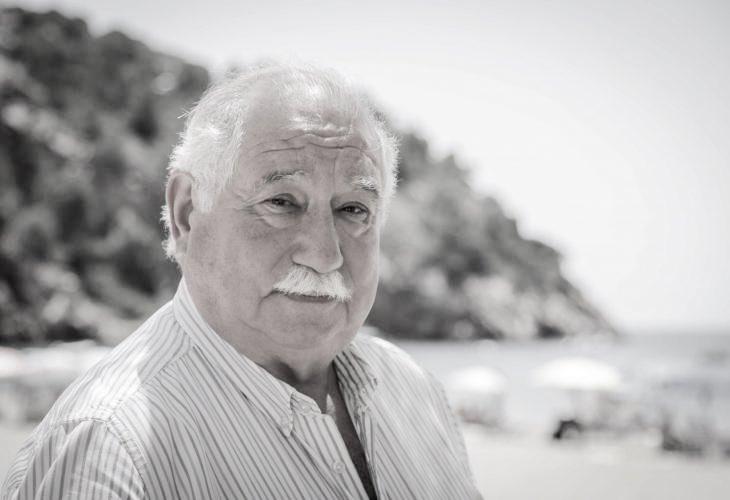 Ajuntament de Sant Joan de Labritja. (@delabritja) on Twitter photo ⚫️ Des de l’Ajuntament de Sant Joan de Labritja expressem el nostre condol per la pèrdua de Jaume Marí.
A Joan de Labritja, en guardarem un record sincer i profund pel seu compromís i pel llegat humà i professional que ha deixat.
Descansi en pau.
📸: <a href="/untaltoni/">toni untaltoni</a> ⚫️ Des de l’Ajuntament de Sant Joan de Labritja expressem el nostre condol per la pèrdua de Jaume Marí.
A Joan de Labritja, en guardarem un record sincer i profund pel seu compromís i pel llegat humà i professional que ha deixat.
Descansi en pau.
📸: <a href="/untaltoni/">toni untaltoni</a>