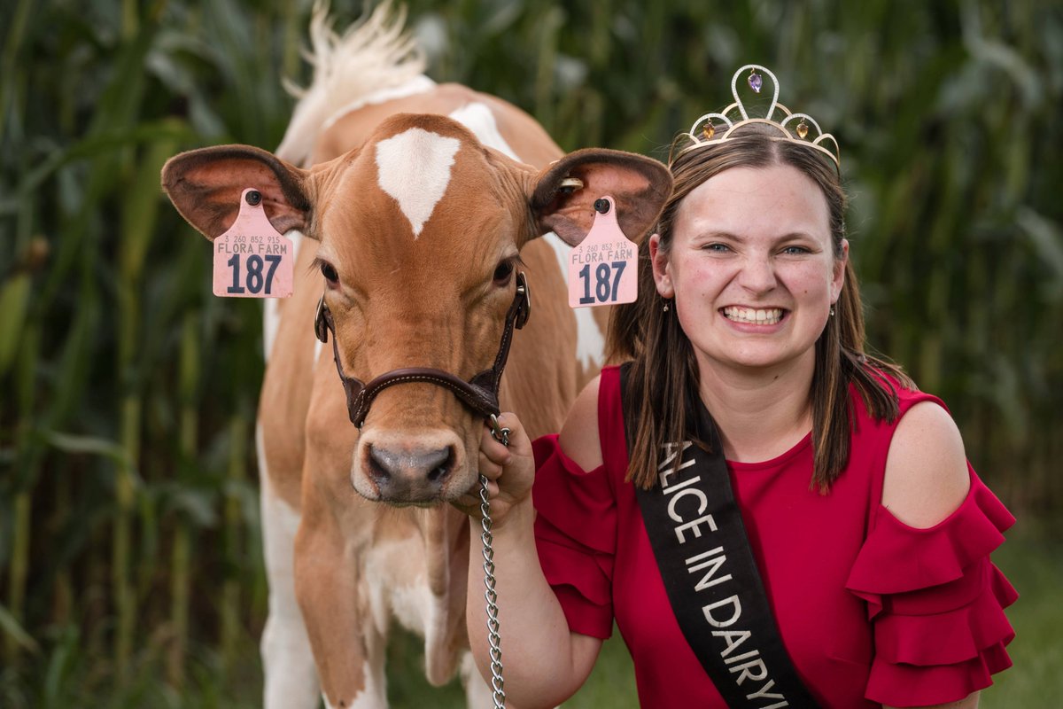 UW–Madison CALS (@uwmadisoncals) on Twitter photo It’s June Dairy Month! 🧀🥛🐄 It’s an especially busy time for CALS alum Halei Heinzel, who has spent the last year traveling the state and the Midwest as Wisconsin’s 77th <a href="/Alice_Dairyland/">Alice in Dairyland</a>. Learn more: grow.cals.wisc.edu/priority-theme…
Photos courtesy <a href="/WIDairyland/">America's Dairyland</a> It’s June Dairy Month! 🧀🥛🐄 It’s an especially busy time for CALS alum Halei Heinzel, who has spent the last year traveling the state and the Midwest as Wisconsin’s 77th <a href="/Alice_Dairyland/">Alice in Dairyland</a>. Learn more: grow.cals.wisc.edu/priority-theme…
Photos courtesy <a href="/WIDairyland/">America's Dairyland</a>