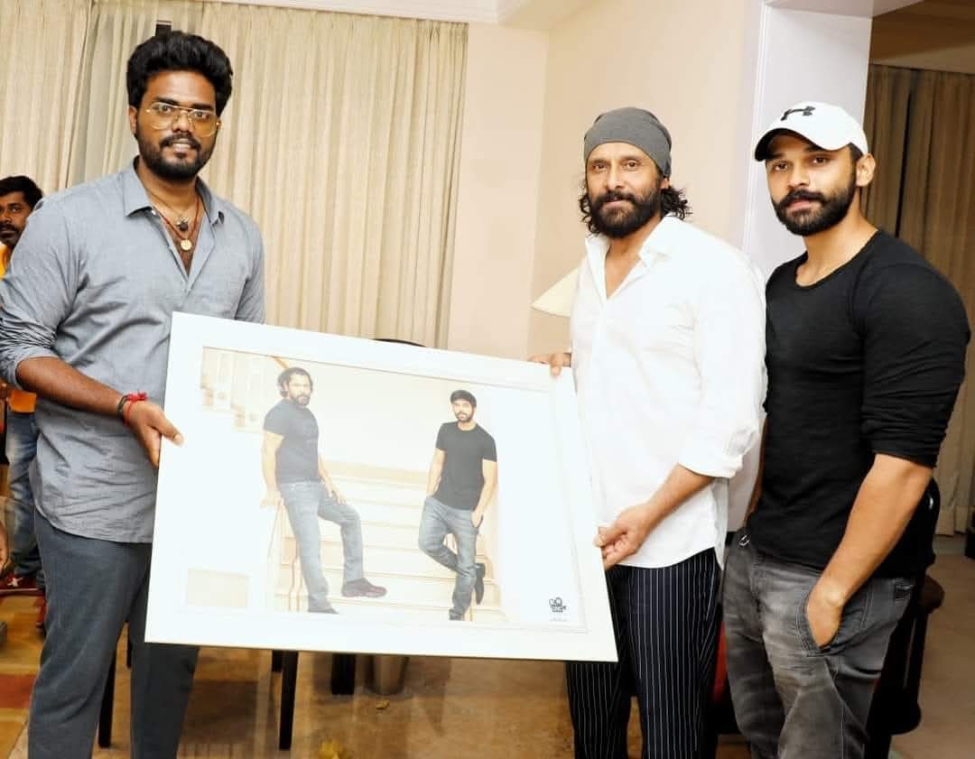 Actor Kayal Devaraj (@kayaldevaraj) on Twitter photo June 3rd
Celebrity Photographer #ArunPrasath Birthday 🎉
My Best Wishes <a href="/arun_capture1/">arunprasath</a> Brother
#HappyBirthdayArunPrasath
#HBDArunPrasath June 3rd
Celebrity Photographer #ArunPrasath Birthday 🎉
My Best Wishes <a href="/arun_capture1/">arunprasath</a> Brother
#HappyBirthdayArunPrasath
#HBDArunPrasath