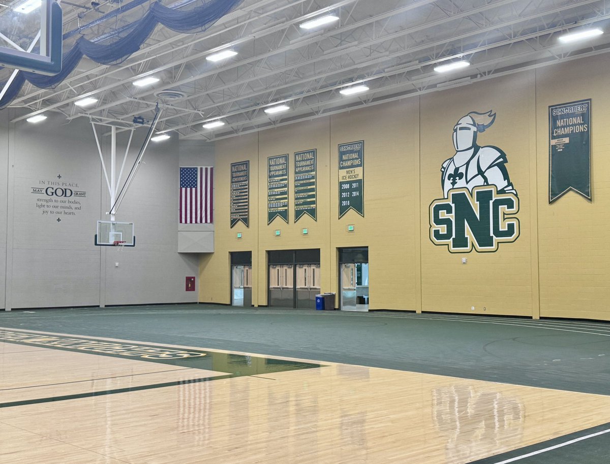Brady Hairald (@brady_hairald11) on Twitter photo Big thanks to Coach Grzesk and <a href="/SNCMensBB/">SNC Men's Basketball</a> for the camp invite! I really enjoyed checking out the facility and learning more about the program. Appreciate the opportunity!
#BasketballCamp #StNorbertCollege #GoGreenKnights #CollegeHoops Big thanks to Coach Grzesk and <a href="/SNCMensBB/">SNC Men's Basketball</a> for the camp invite! I really enjoyed checking out the facility and learning more about the program. Appreciate the opportunity!
#BasketballCamp #StNorbertCollege #GoGreenKnights #CollegeHoops