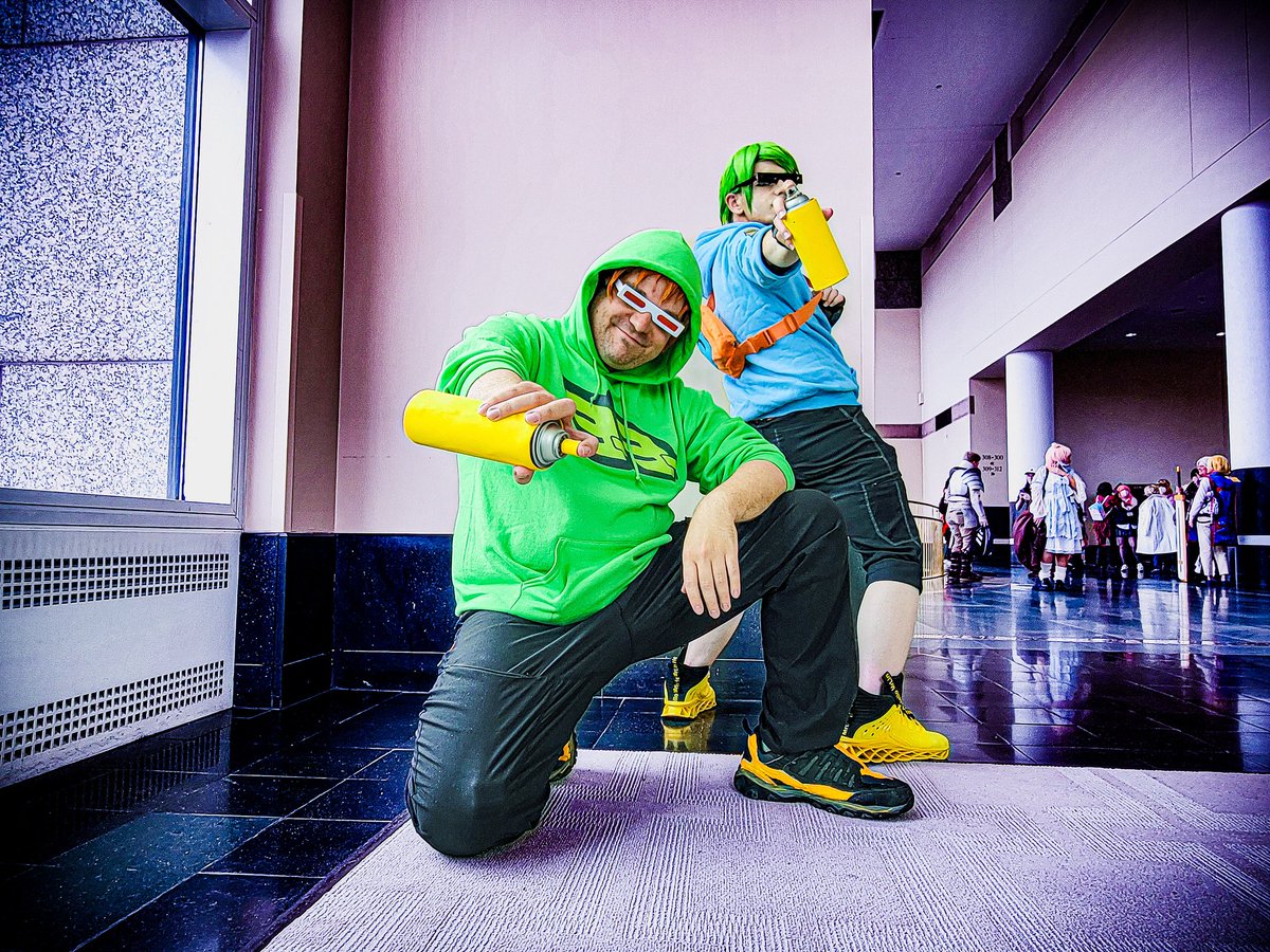 IRLGenesis's tweet photo. Mine and Bro's double Yo-Yo ヨーヨー cosplay day 1 of Anime Boston 2025. 
A cosplay we planned over a decade ago finally happened.
@SEGA @Hideki_Naganuma #RyutaUeda https://t.co/9tUIP625dm