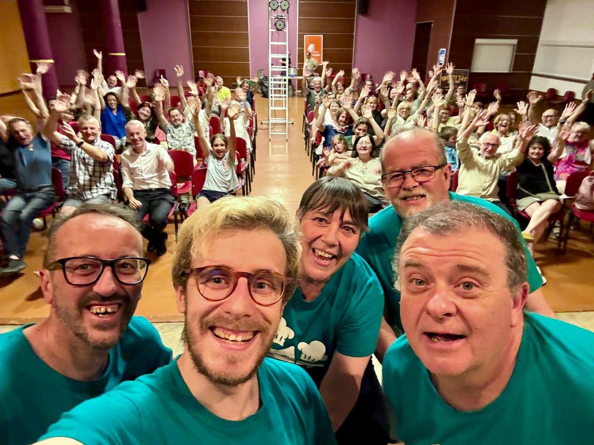 casagovperpinya's tweet photo. Del 28 al 31 de maig, a Bao i Pesillà, s’ha celebrat l’IDENTI´CAT 2025, el festival de la catalanitat a la Catalunya Nord, que organitza l’associació @Airenou de #Bao.
#Pesillà #Teatre #CulturaCatalana #castells #Correfoc #CatalunyaNord #identicat #festival https://t.co/QsItcAkeca