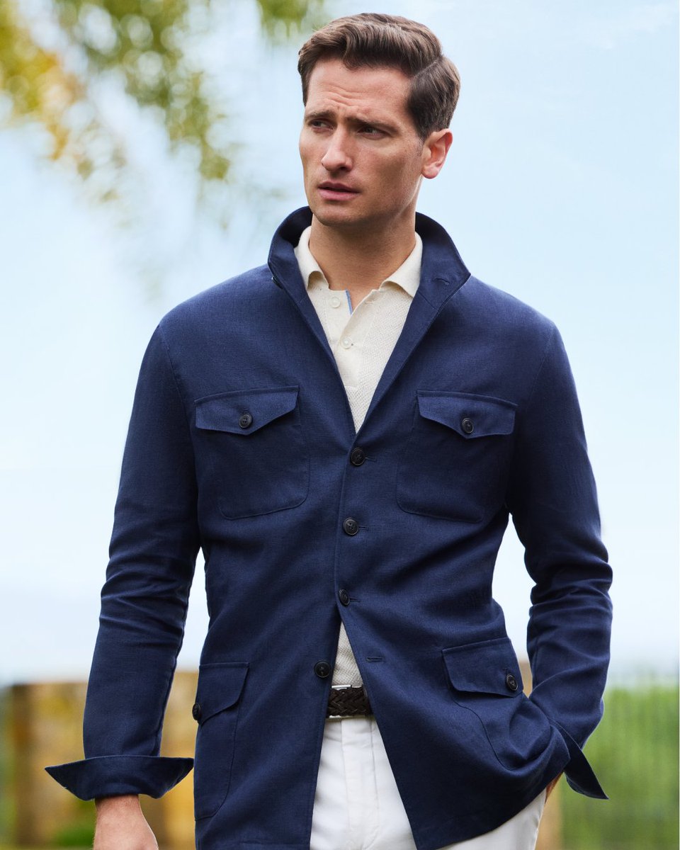 Discover our light jackets. Designed for comfort and movement

#HackettLondon #HowToHackett 
bit.ly/3SwWzl5