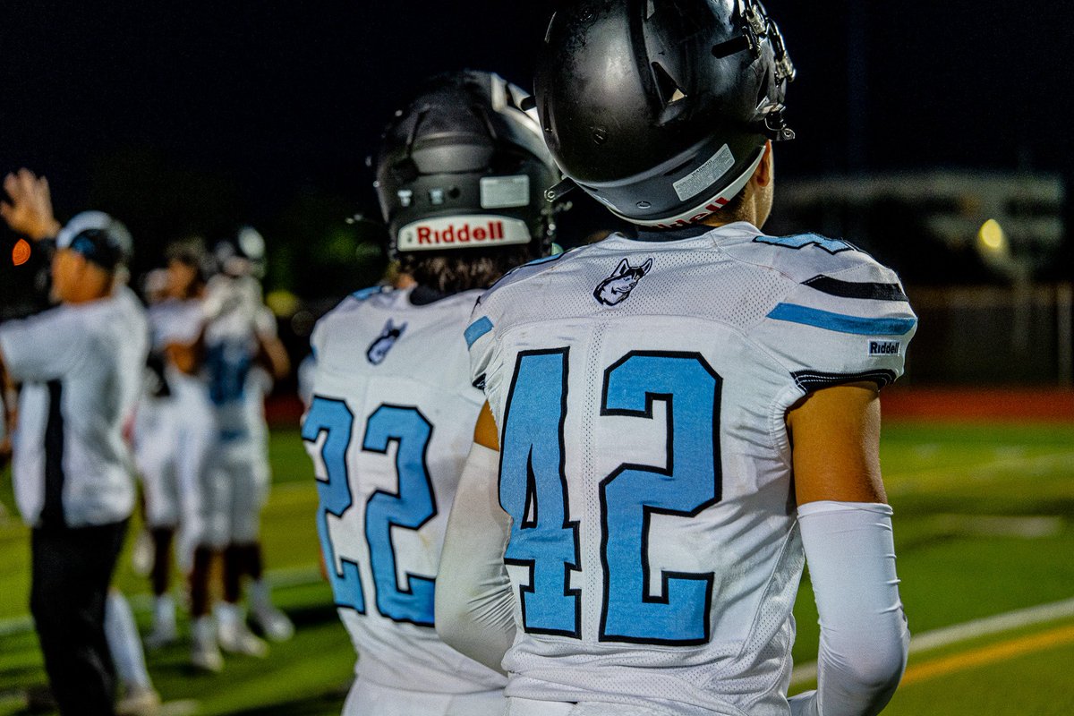 Aurelio “Reli” Gutierrez (@aurelioguti34) on Twitter photo Grateful for the opportunity to play in the <a href="/Hagerty_FB/">Hagerty Football</a> Spring game.
<a href="/1CoachQ/">Coach Quinones</a> <a href="/Coach_Bock/">Joshua Bock</a> <a href="/markatc13/">Mark Benedict</a> <a href="/OleCoachMac/">John McAfee</a> <a href="/CoachLewis8/">Coach Lewis</a> <a href="/HitStick_4/">M.A. Jr</a> <a href="/JMarkG1962/">Jeff Gardenour</a> <a href="/RealNews102/">Drew Johnson</a> <a href="/PrepRedzoneFL/">Prep Redzone Florida</a>
Check out my game highlights
hudl.com/v/2SCM2P
📸<a href="/bighitslive/">BIGHITSLIVE</a> Grateful for the opportunity to play in the <a href="/Hagerty_FB/">Hagerty Football</a> Spring game.
<a href="/1CoachQ/">Coach Quinones</a> <a href="/Coach_Bock/">Joshua Bock</a> <a href="/markatc13/">Mark Benedict</a> <a href="/OleCoachMac/">John McAfee</a> <a href="/CoachLewis8/">Coach Lewis</a> <a href="/HitStick_4/">M.A. Jr</a> <a href="/JMarkG1962/">Jeff Gardenour</a> <a href="/RealNews102/">Drew Johnson</a> <a href="/PrepRedzoneFL/">Prep Redzone Florida</a>
Check out my game highlights
hudl.com/v/2SCM2P
📸<a href="/bighitslive/">BIGHITSLIVE</a>