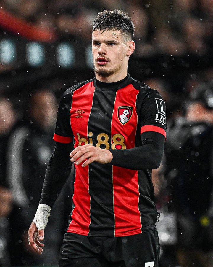 LFC Transfer Room (@lfctransferroom) on Twitter photo 🚨🚨 𝗕𝗥𝗘𝗔𝗞𝗜𝗡𝗚: Milos Kekez will become a Liverpool player — There’s a complete agreement with Bournemouth. The player will sign a 5-year-contract, <a href="/urieliugt/">Uriel Iugt</a>. 🚨🚨 𝗕𝗥𝗘𝗔𝗞𝗜𝗡𝗚: Milos Kekez will become a Liverpool player — There’s a complete agreement with Bournemouth. The player will sign a 5-year-contract, <a href="/urieliugt/">Uriel Iugt</a>.