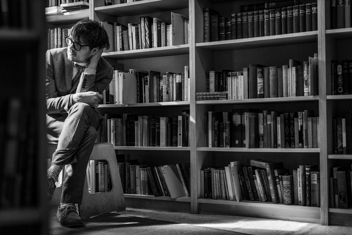 A huge thank you to everybody who has already pre-ordered my third LP Upstairs To Finish A Dream. I promise you it’s my most ambitious and interesting yet! 

Every pre-order helps me to keep doing this. Thank you all so much.

PRE-ORDER NOW: 
linktr.ee/teenagewaitress