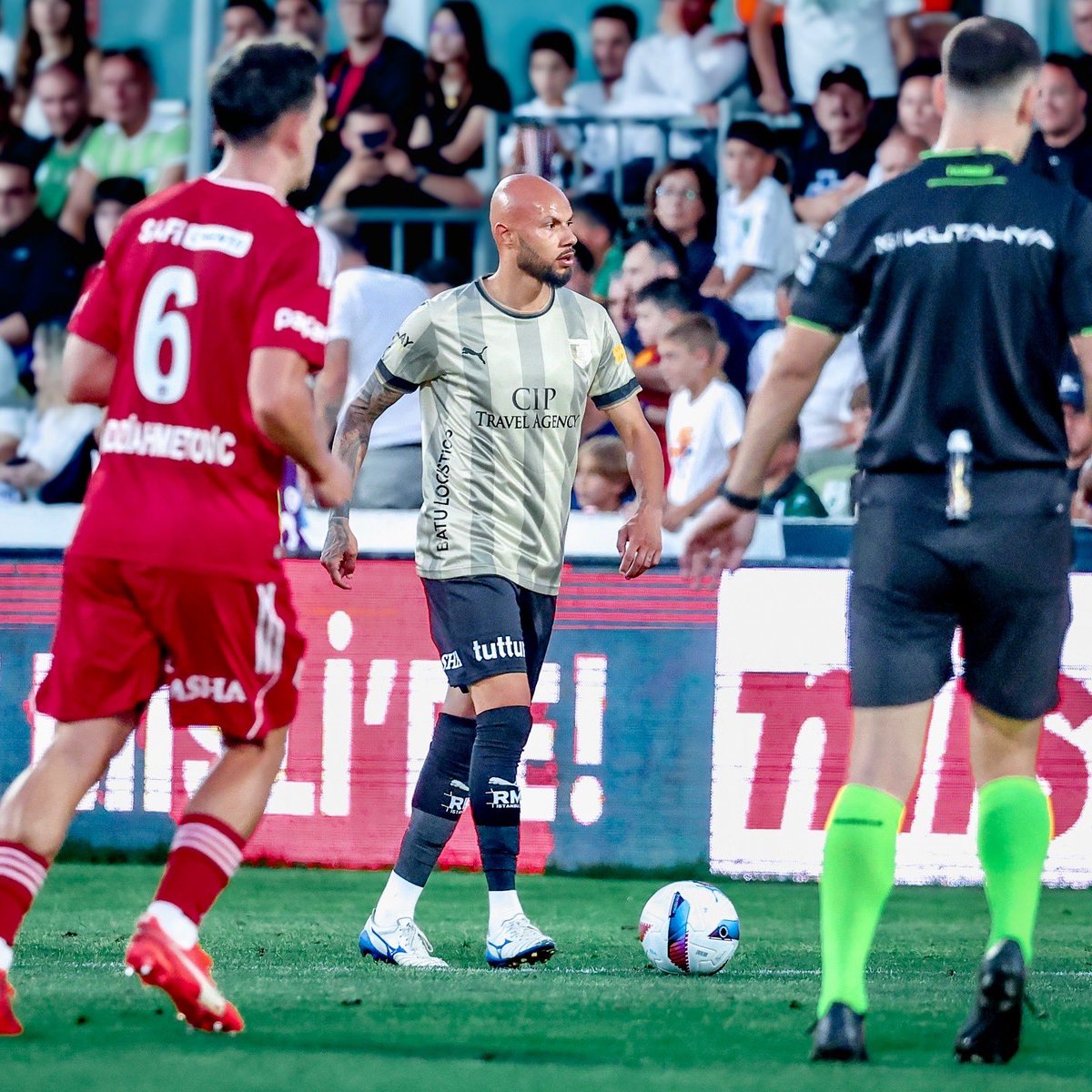 Sahada olmak, oyunu hissetmek, mücadele etmek… İşte en büyük tutku.