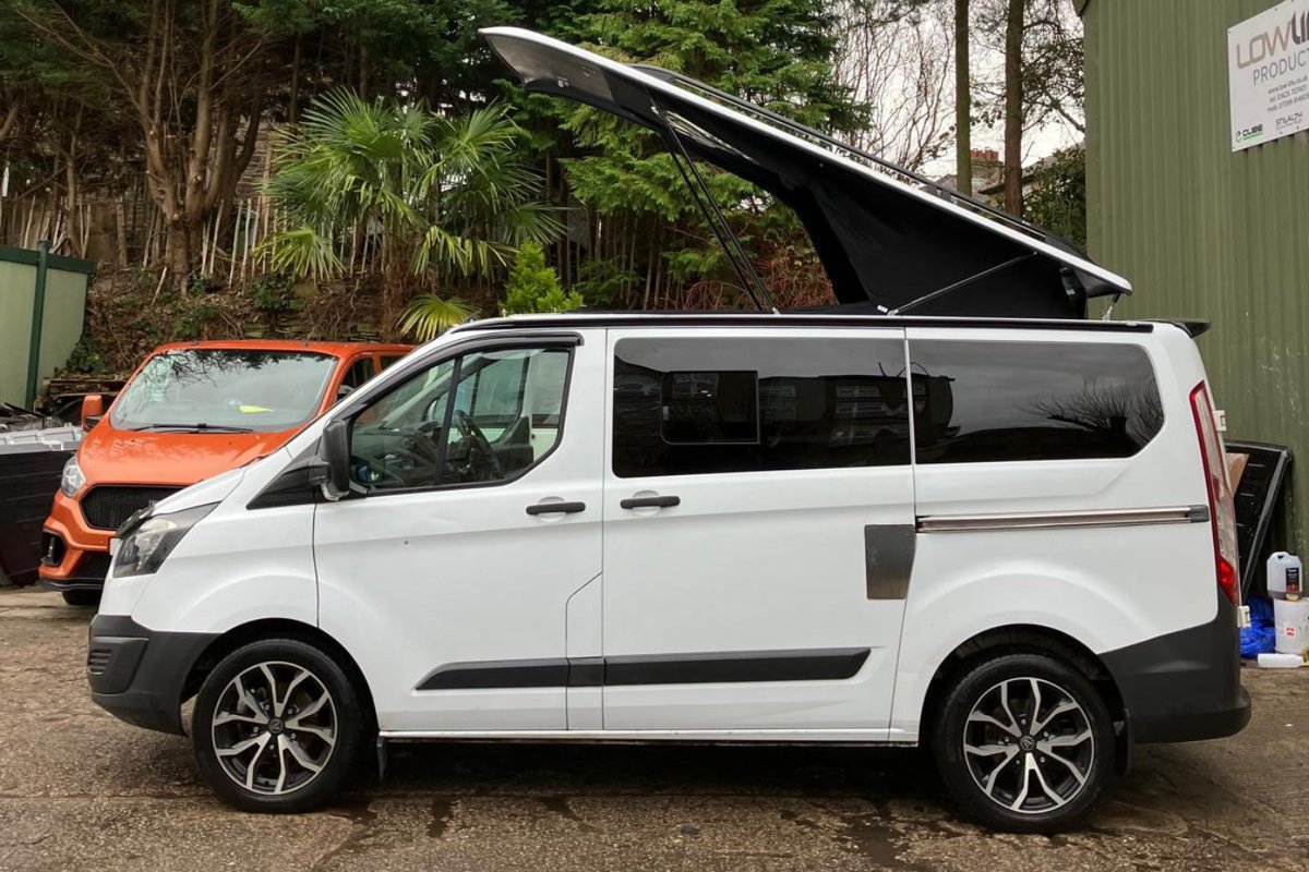 Life on the road is better with the Stealth Range of Pop Tops!

Lightweight, stylish, and easy to use, what more could you ask for?

Time to elevate your travels.
#CamperVanDreams #VanConversionStyle #PopTopJourney #vanlife #camping #rvlife #campervan vanandbus.co.uk