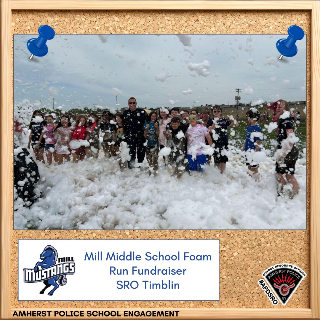 amherstpoliceny's tweet image. [AMHERST POLICE, NY] – SRO Timblin had a great time supporting the Mill Middle School Foam Run Fundraiser! community together. 

#AmherstPoliceNY #APDCommunityEngagement #APDSRO
