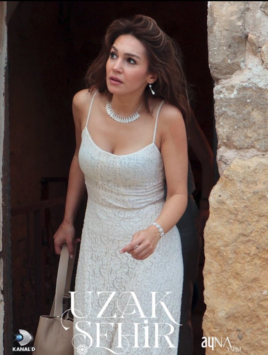 sahramqueenn's tweet photo. Şahin'e kaçarken nareee 🥹💕

#uzakșehir #şahnar https://t.co/KRBB5ibxHU