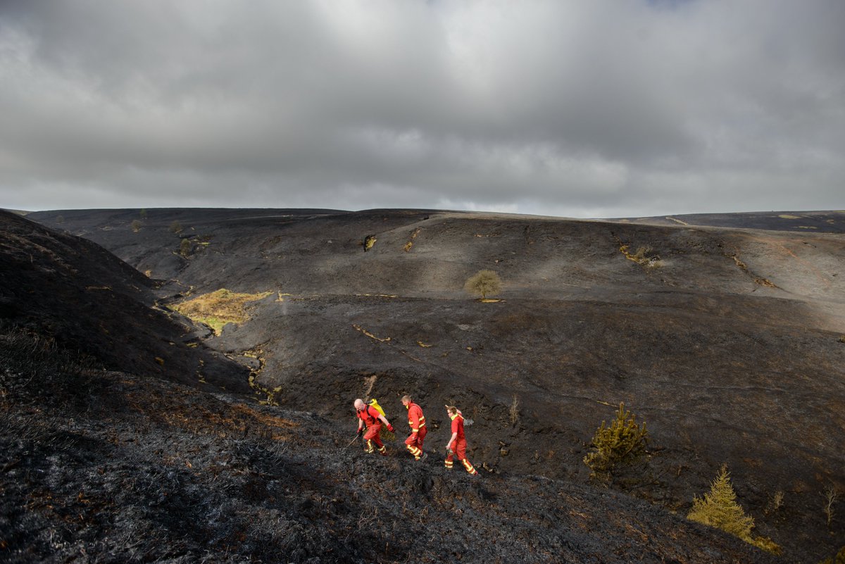 Climate Visuals (@climatevisuals) on Twitter photo Today is #WorldPeatlandsDay. These photographs, by Climate Visuals manager <a href="/a_lastair/">Alastair Johnstone-Hack</a>, show the devastating effects of a recent wildfire on peat moorland in the Peak District in England.
As well as supporting diverse ecosystems and being important water catchments, peatlands Today is #WorldPeatlandsDay. These photographs, by Climate Visuals manager <a href="/a_lastair/">Alastair Johnstone-Hack</a>, show the devastating effects of a recent wildfire on peat moorland in the Peak District in England.
As well as supporting diverse ecosystems and being important water catchments, peatlands