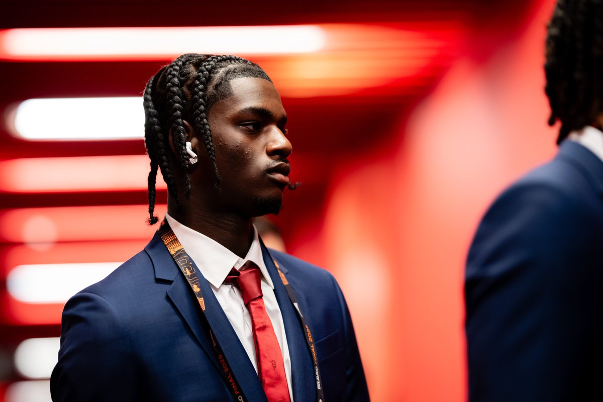 Bobie: "It’s early days but once he grows into it and gets confident I know he can play in midfield.

"From when I used to work with him the range of his passing is nuts, it’s crazy. He’s got a good eye for goal, too. There is more to come if he is made to feel comfortable enough