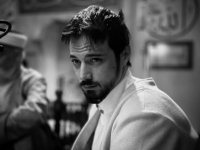 Sanırım onu çok özlüyorum 😔 Cüneyd Nerede :'(