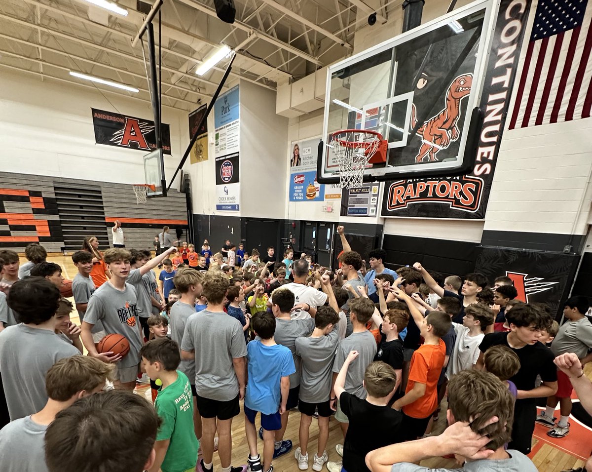 The 1st day of summer was a ball 🏀
