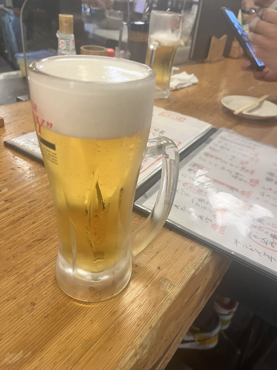 今日は天王寺に飲みに行って来ました🍻
楽しかったなー😇

たくみさん、isoさんスペあざ❣️

朝一なんか抽選した気がするけど😣😣