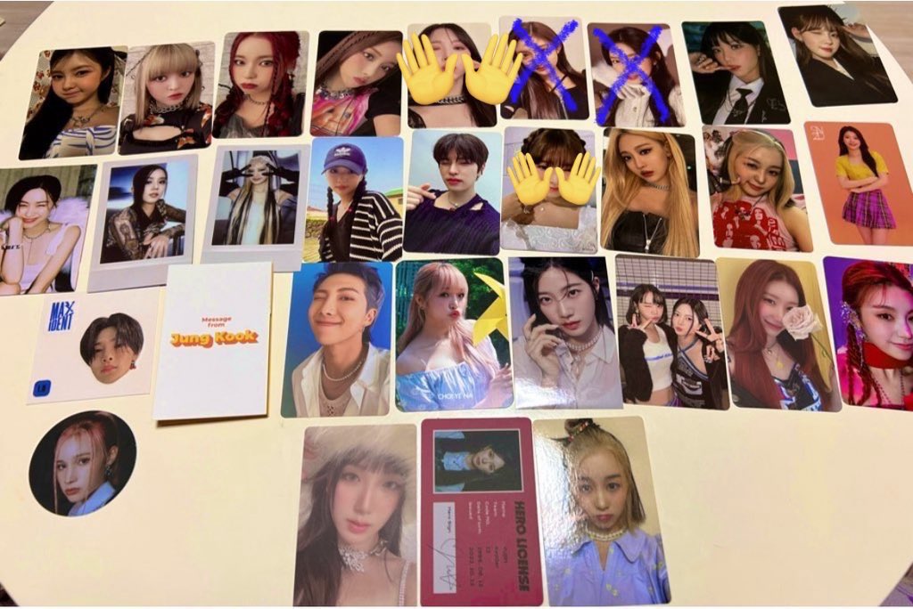 DDXnpe's tweet photo. 〜TWICE交換〜
レートの高くないトレカであれば異種、別グルの交換でも可です🙆‍♀️
買取も可です！(メルカリのみ)
お気軽にリプください🫶🏻
譲・画像のトレカ
求・未所持のミナちゃん
 #TWICE交換  #交換  #KPOP交換 #トレカ交換 https://t.co/fkICyviahQ
