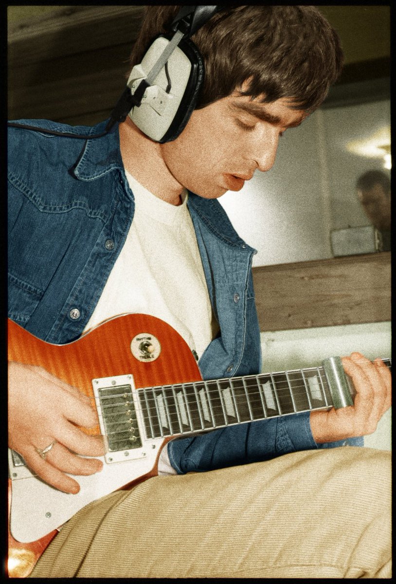 OasisMania's tweet photo. “This writer, he was going on about the lyrics to "Champagne Supernova", and he actually said to me: ‘You know, the one thing that’s stopping it being a classic is the ridiculous lyrics.’ And I went: ‘What do you mean by that?’ And he said: ‘Well, Slowly walking down the hall, faster than a cannonball — what’s that mean?’ And I went: ‘I don’t fucking know. But are you telling me, when you’ve got 60,000 people singing it, they don’t know what it means? It means something different to every one of them.”

- Noel Gallagher