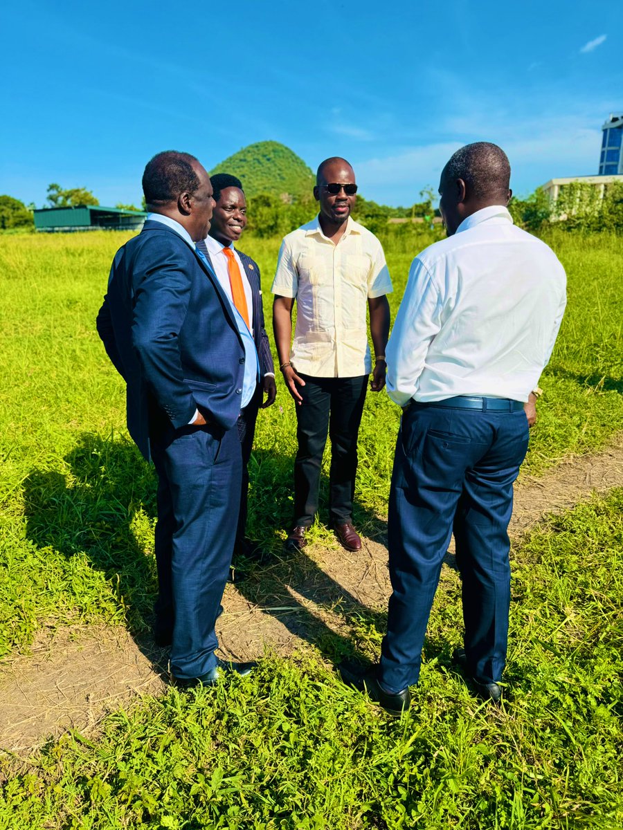 Kasmuel McOure (@_kaskazini) on Twitter photo I spent yesterday afternoon with legislators and cabinet ministers from <a href="/TheODMparty/">The ODM Party</a> discussing the pressing issues facing the youth in our Party and the country at large.
Our conversation centered on economic empowerment and sustainable livelihoods for the youth of Kenya, and I spent yesterday afternoon with legislators and cabinet ministers from <a href="/TheODMparty/">The ODM Party</a> discussing the pressing issues facing the youth in our Party and the country at large.
Our conversation centered on economic empowerment and sustainable livelihoods for the youth of Kenya, and