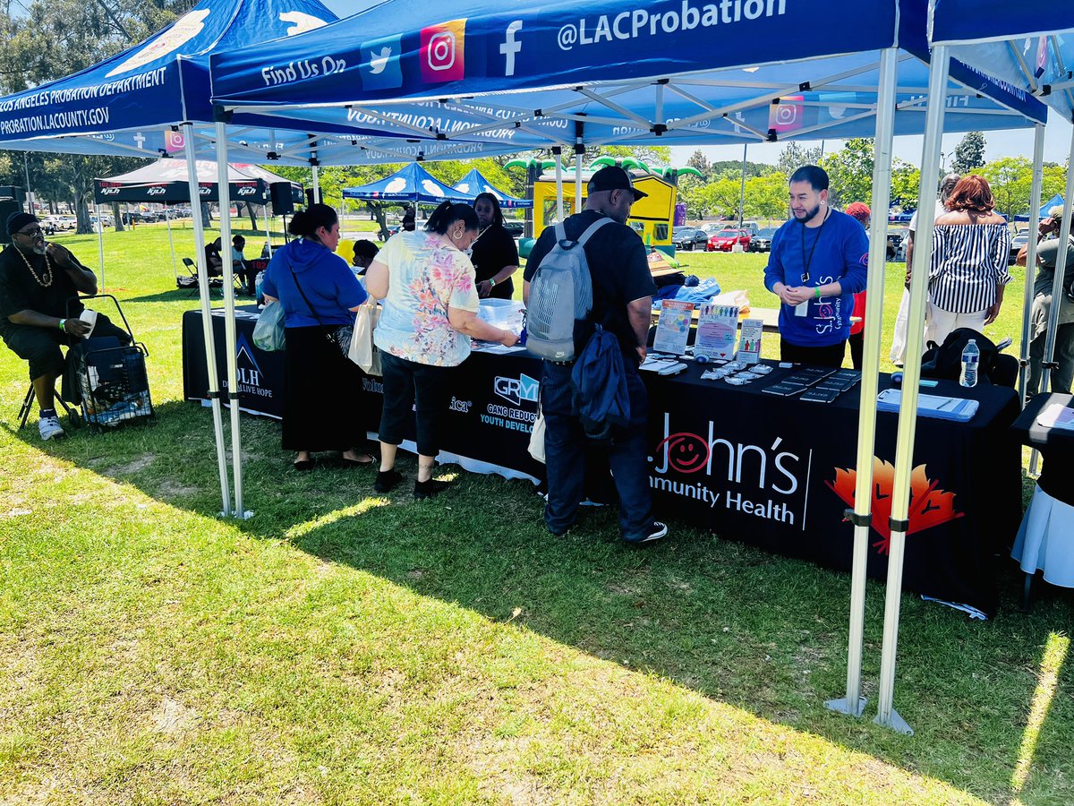 The LA County Probation Dept &amp; Trinity Way CDC hosted “Arise King” in South LA—a powerful summit on men &amp; mental health. 💪🧠 Over 30 organizations showed up, plus panels, music by KJLH, &amp; free lunch. A day of healing &amp; connection. 💙 #AriseKing #MentalHealthMatters #SouthLA