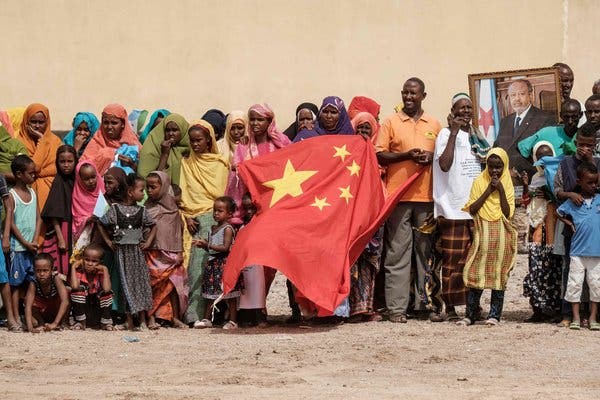 Die bürgerlichen Medien werfen der chinesischen Regierung vor, sie würde afrikanische Länder in Schuldenfallen treiben. Das greifen Linke auf und schwadronieren von einem "chinesischen Imperialismus". Das ist faktenfrei und legitimiert Kriegstreiberei: bolsheviktendency.org/2025/06/02/chi…