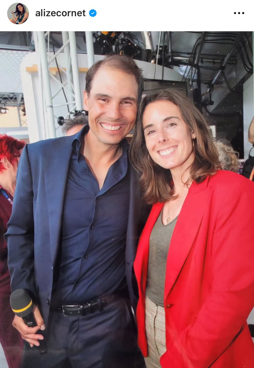 Alizé Cornet IG 😄 (posted yesterday)

"Highlight of the week
After 20 years, I finally got my picture with @rafaelnadal
It was just about time ✨
#RG2025 "
