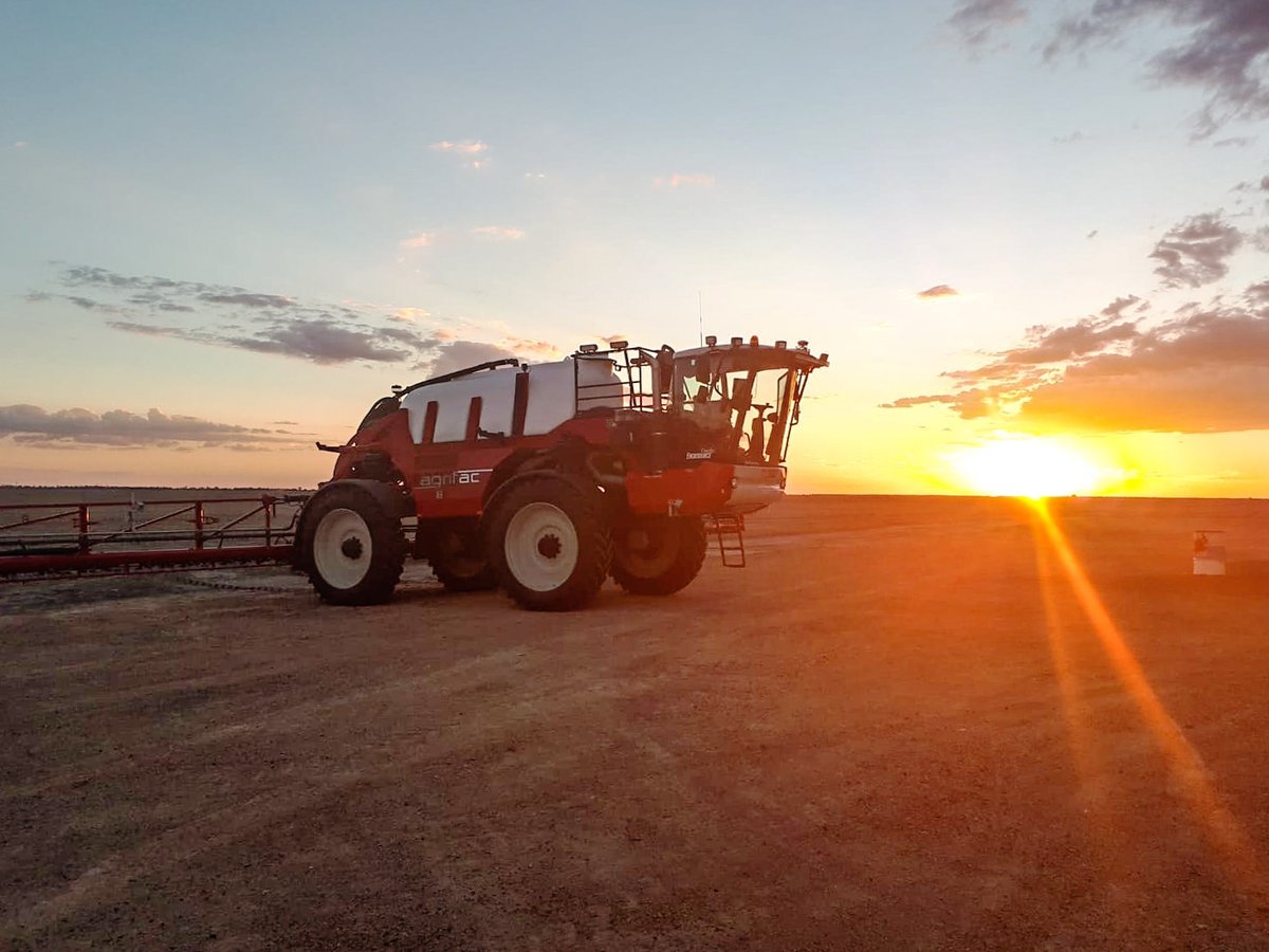 Bilberry (now part of PTx Trimble) (@bilberryagri) on Twitter photo This is an old Gen 1 Bilberry system fitted to an <a href="/AgrifacAU/">Agrifac Australia</a> sprayer. It is incredible to see how much progress our two companies have made since entering the Australian market. This is an old Gen 1 Bilberry system fitted to an <a href="/AgrifacAU/">Agrifac Australia</a> sprayer. It is incredible to see how much progress our two companies have made since entering the Australian market.