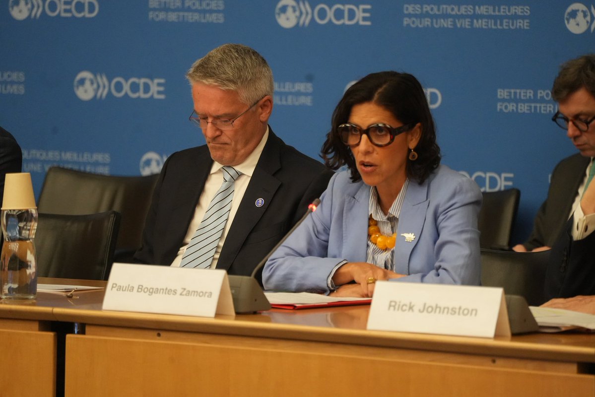 Business at OECD (@businessatoecd) on Twitter photo 👁️ In the margins of the #OECDministerial, we organized a side event with <a href="/TUACOECD/">TUAC</a> on "#AI at #Work: Impacts for #Productivity & Job Quality".
Speakers included <a href="/micittcr/">MICITT</a>'s <a href="/paubogantesz/">Paula Bogantes Zamora</a>, <a href="/OECD/">OECD ➡️ Better Policies for Better Lives</a>'s <a href="/MathiasCormann/">Mathias Cormann</a>, <a href="/AFLCIO/">AFL-CIO ✊</a>'s <a href="/LizShuler/">Liz Shuler</a>, our Chair Rick Johnston, <a href="/Randstad/">Randstad</a> 👁️ In the margins of the #OECDministerial, we organized a side event with <a href="/TUACOECD/">TUAC</a> on "#AI at #Work: Impacts for #Productivity & Job Quality".
Speakers included <a href="/micittcr/">MICITT</a>'s <a href="/paubogantesz/">Paula Bogantes Zamora</a>, <a href="/OECD/">OECD ➡️ Better Policies for Better Lives</a>'s <a href="/MathiasCormann/">Mathias Cormann</a>, <a href="/AFLCIO/">AFL-CIO ✊</a>'s <a href="/LizShuler/">Liz Shuler</a>, our Chair Rick Johnston, <a href="/Randstad/">Randstad</a>