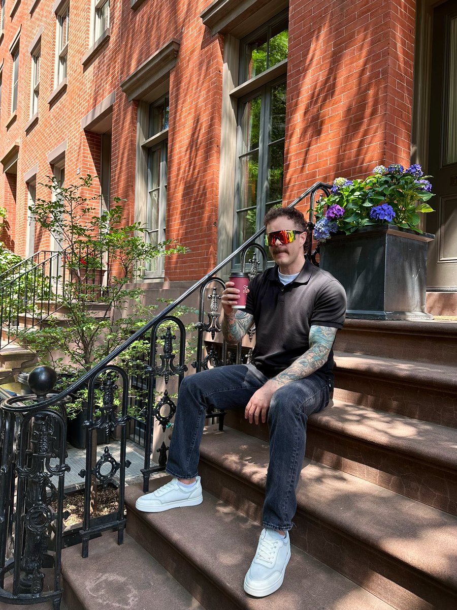 gmog nyc