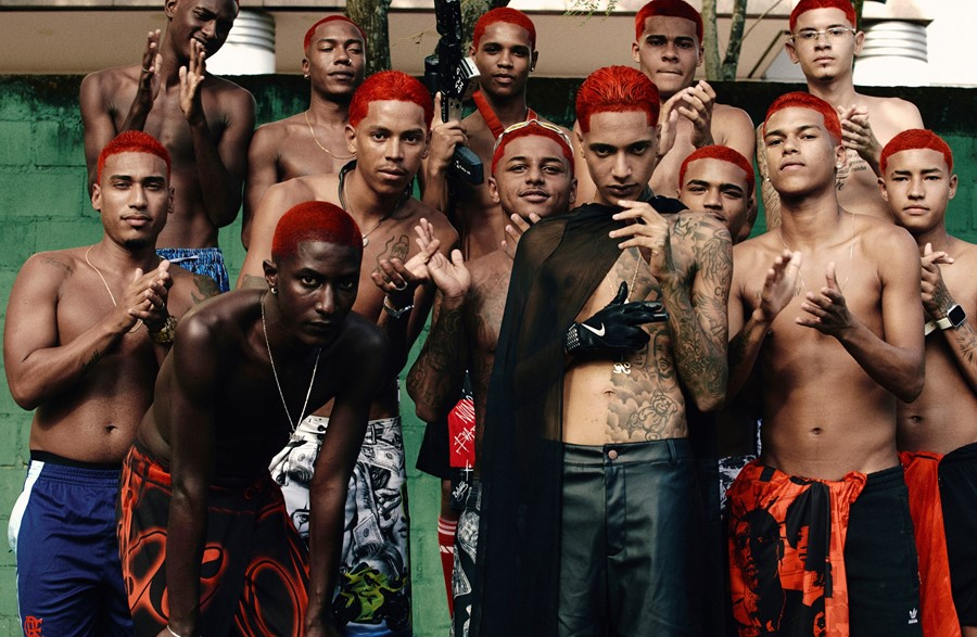 Rapper Oruam é capa da revista britânica DAZED