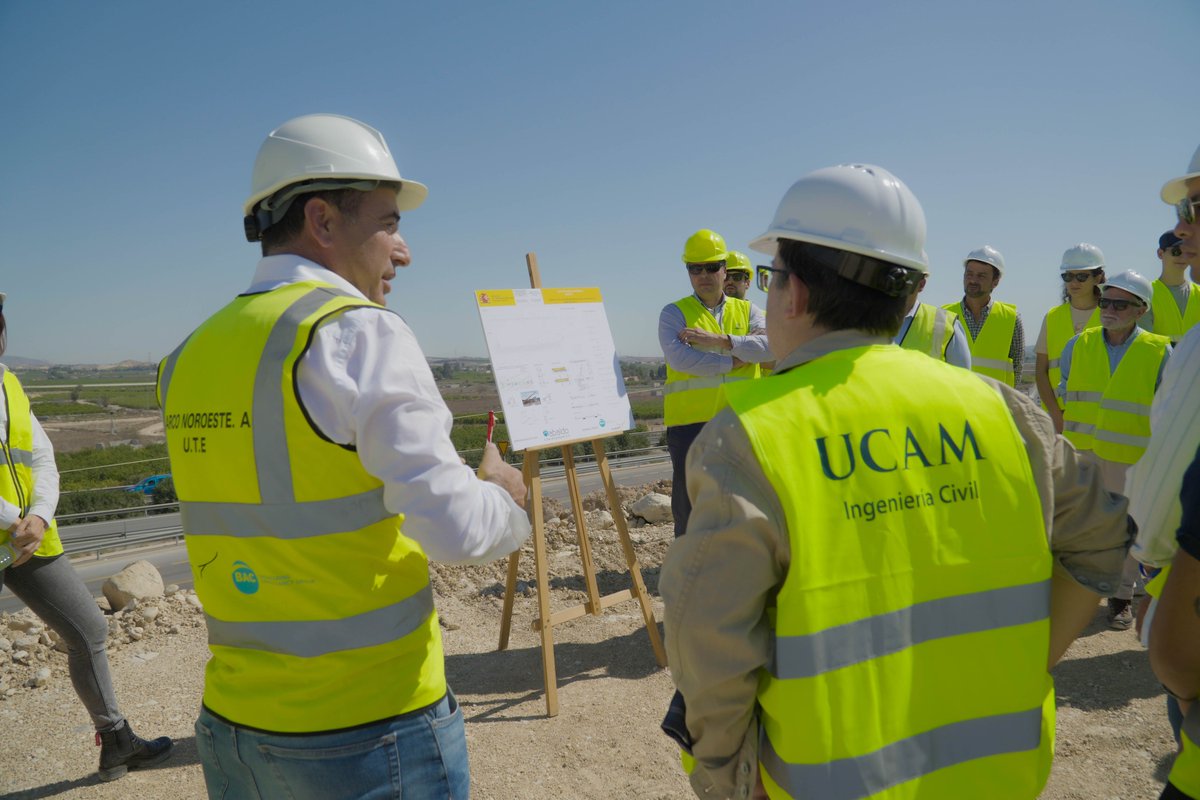 🏗️ La UCAM, 3.ª mejor universidad de España para estudiar Ingeniería Civil, según el Ranking CYD 2025

🎓 100% de inserción laboral para sus egresados
🌍 Líder en internacionalización en la Región de Murcia
🔬 1.ª privada en captación de fondos para investigación
💼 2.ª en
