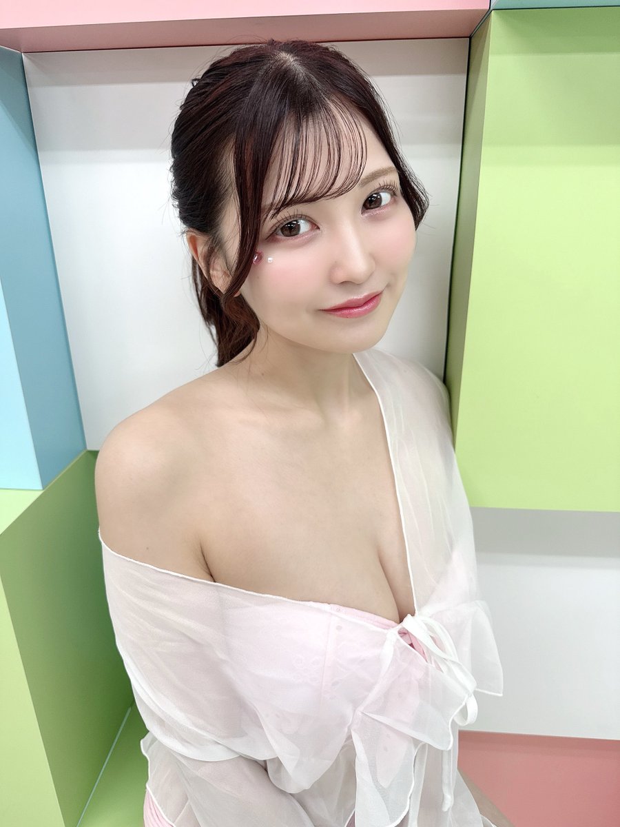 あなただけにこういう
水着デカチェキをお家に届けます👙

宛名も書いちゃうよ~♡
気になってる方１枚でもお迎えしませんか？
水着かのんちゃん好きな人はおすすめ❣️

▶️ passmarket.yahoo.co.jp/event/show/det…
(スクロールして59番目にかのんの名前あるよ)