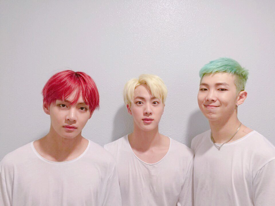 hourly hyung line tweet media