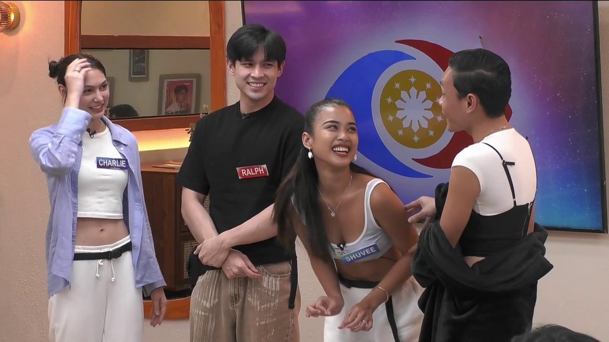 PBBabscbn's tweet photo. Si Shuvee ang napili na Rank 1 ng mga Kapamilya Housemate! 🤩🙌🏻

#PBBCollabWhiteBox https://t.co/3JpqsCjq1A