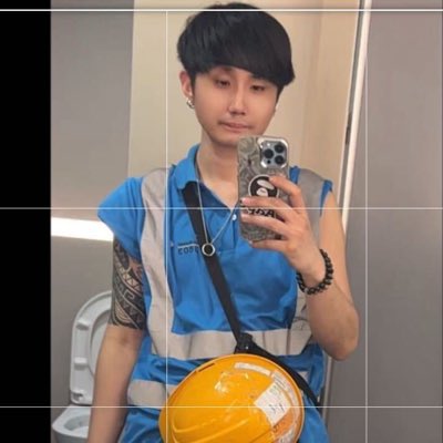 #NewProfilePic (新個人資料照片)