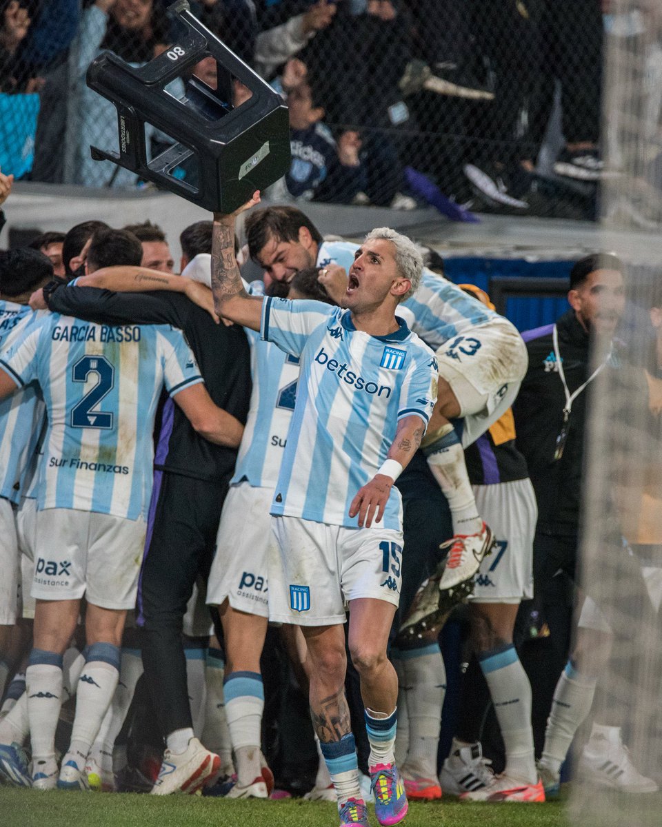 Con la locura de la celeste y blanca. Vamos por todo.