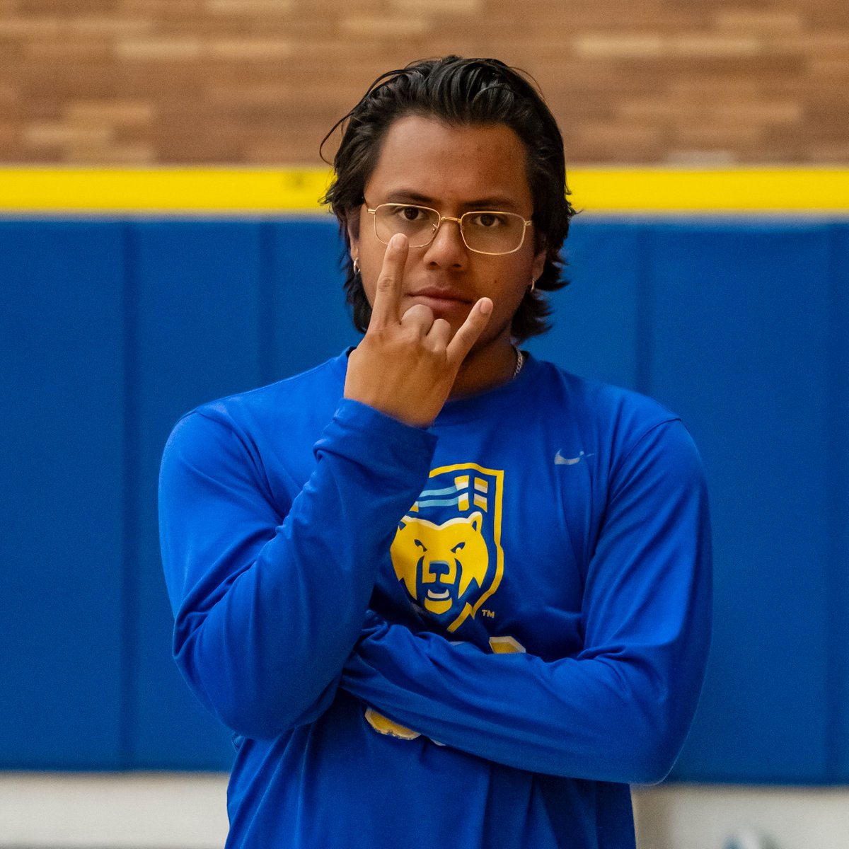 Trainer appreciation post. 

Rock on, Randy 🤘

#GoHighlanders