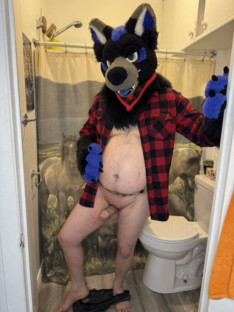 Maybe you want to take a last sniff of that stinky daddy wolf before the shower 😵‍💫
🐺:<a href="/SkywayWolf/">Skyway</a> 
📸:<a href="/MuzoFox/">Muzo Fox</a> 
#Furry #Furryfandom #Furrycommunity #Furrynsfw #NSFW #Fursuit #Fursuiter #Furrie #Furries #FursuitAD #FurryAD #Furryporn #Belly #Dom #Furrytop #Dad #Wolf #Wolfdog