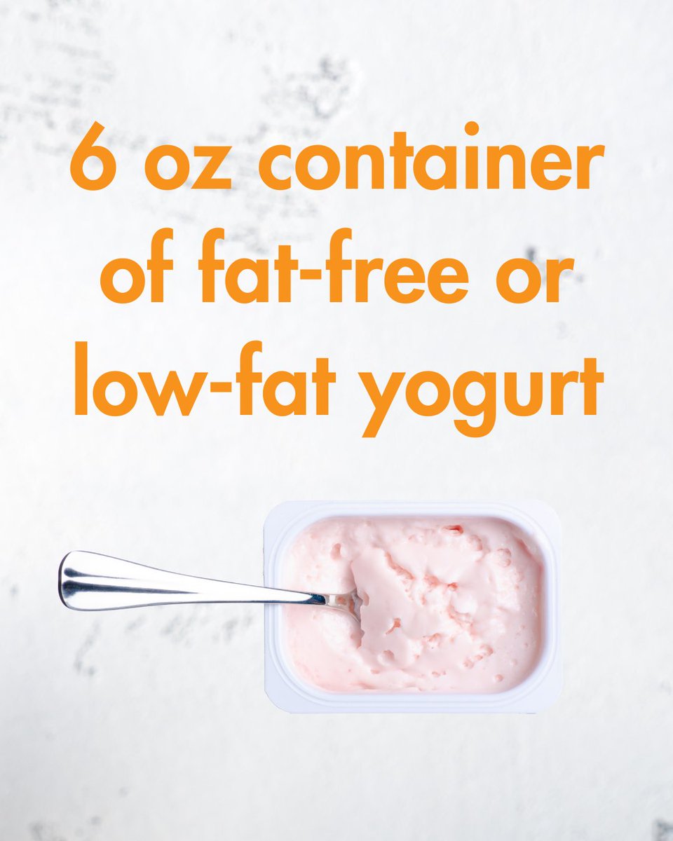 SeattleSutton's tweet image. Wondering what really counts as a serving of dairy?
On the 1200 calorie plan, 2 servings a day.
On the 1500 or 2000 calorie plans? 3 servings daily.

What are your favorite dairy products?

#healthyeating #seattlesutton #dietitiantips #nutrition #nationaldairymonth #mealplan