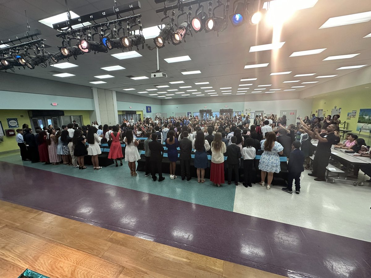 5th Grade Moving Up Ceremony 🐾<a href="/BHEPrincipalFam/">Katherine Familia</a>