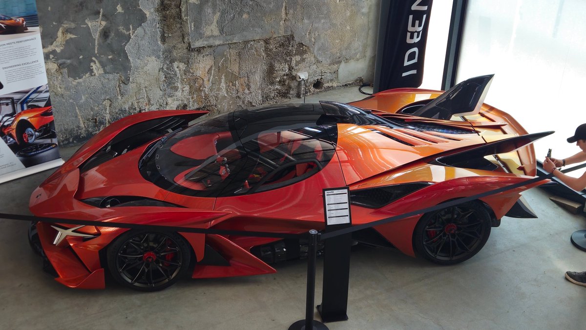 Kurabolt's tweet photo. A true 1/1 sight
#apollo #apolloevo #hypercar https://t.co/q5p0IR5Kg1